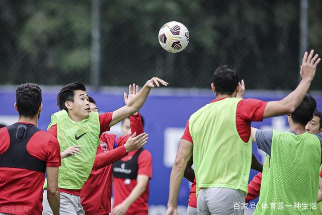 徐杰22+13广东胜同曦 阿不都16+7新疆胜天津